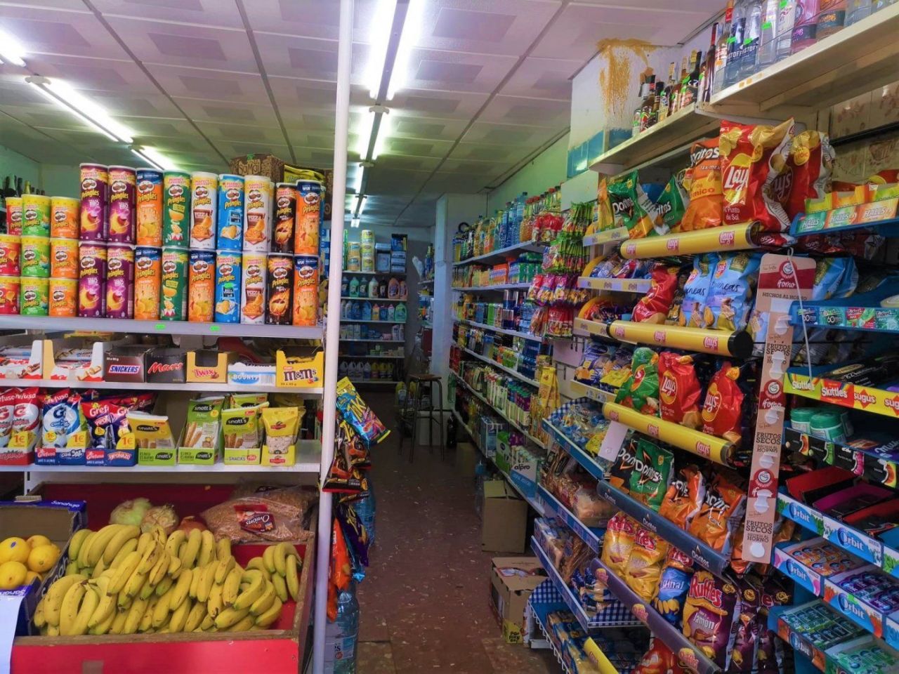 Магазин в Барселоне, Испания, 84 м² - фото 3