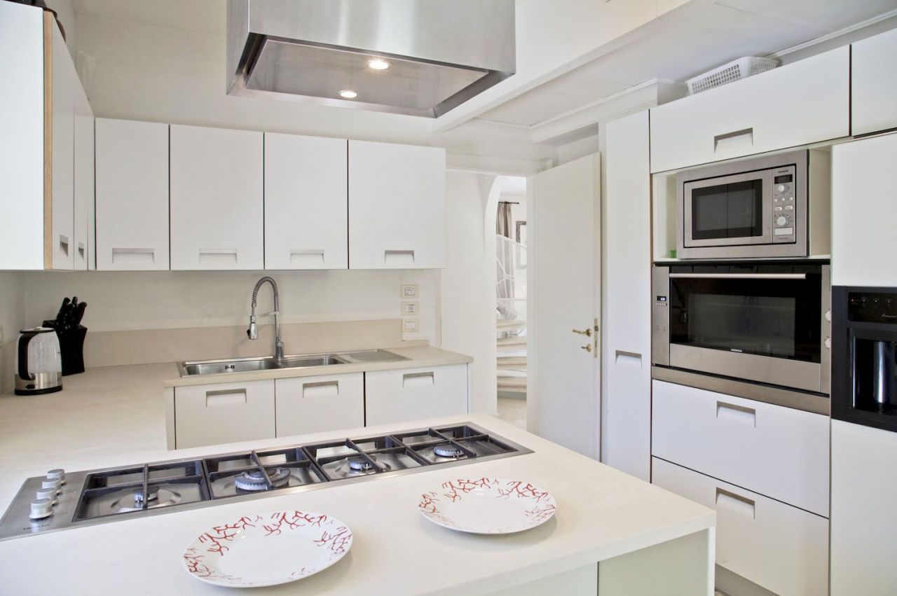 Вилла в Форте деи Марми, Италия, 470 м² - фото 7