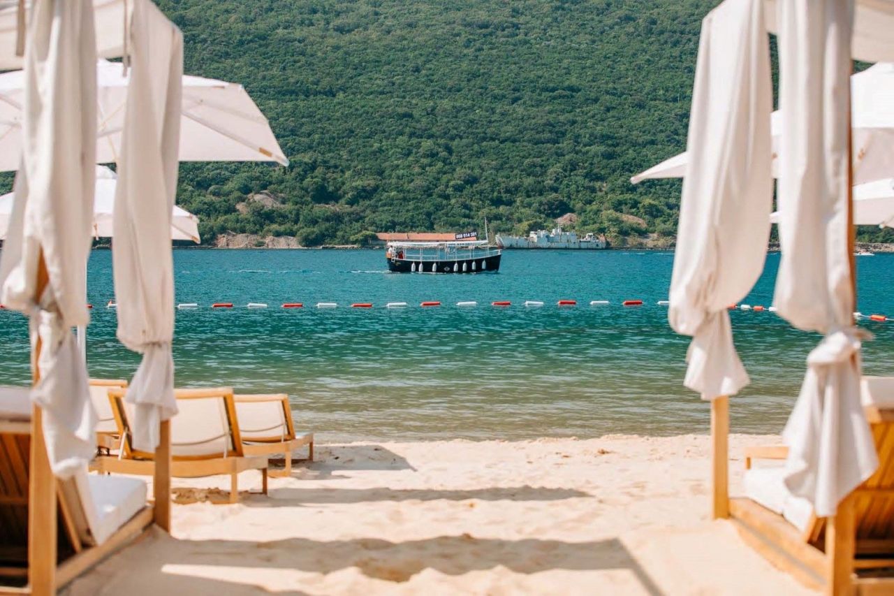 Коммерческая недвижимость в Кумборе, Черногория, 74 м² - фото 5