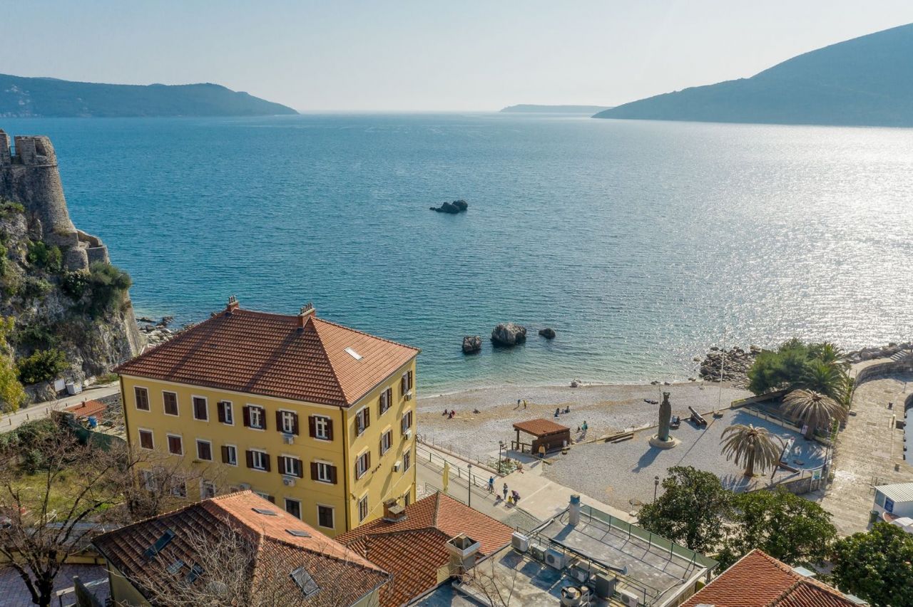 Коммерческая недвижимость в Кумборе, Черногория, 74 м² - фото 19