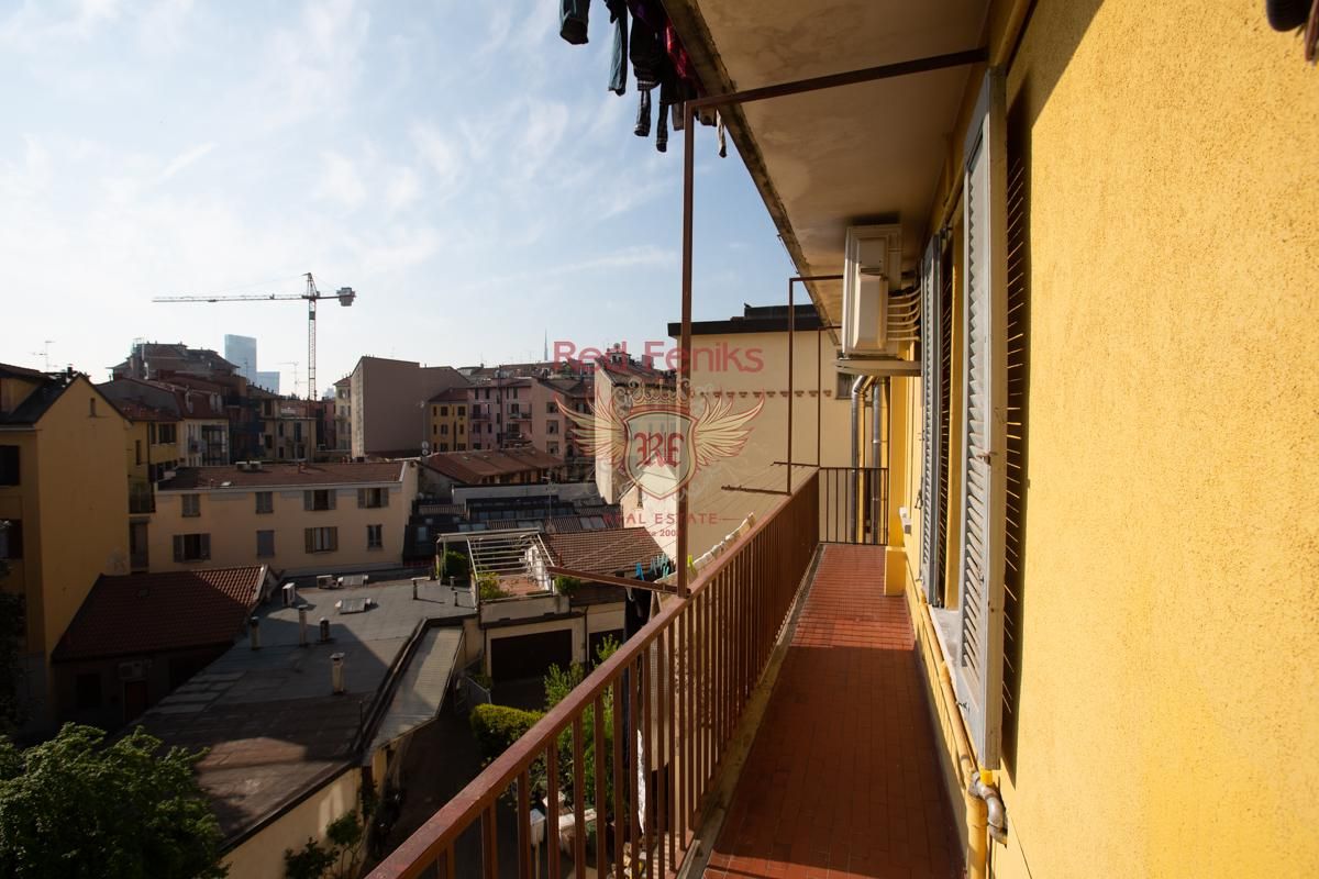 Апартаменты в Милане, Италия, 60 м2 - фото 1