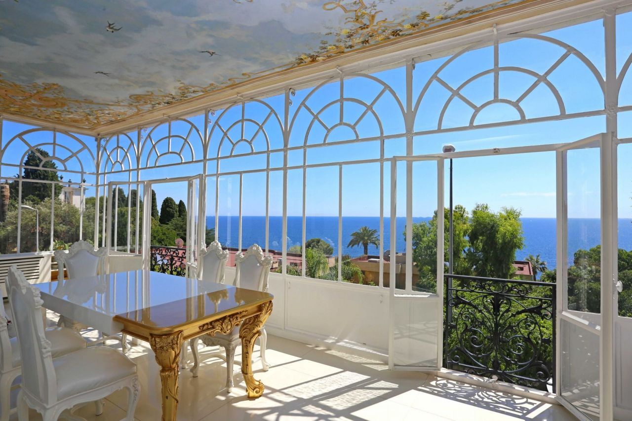 Апартаменты в Кап-д'Ай, Франция, 210 м² - фото 1