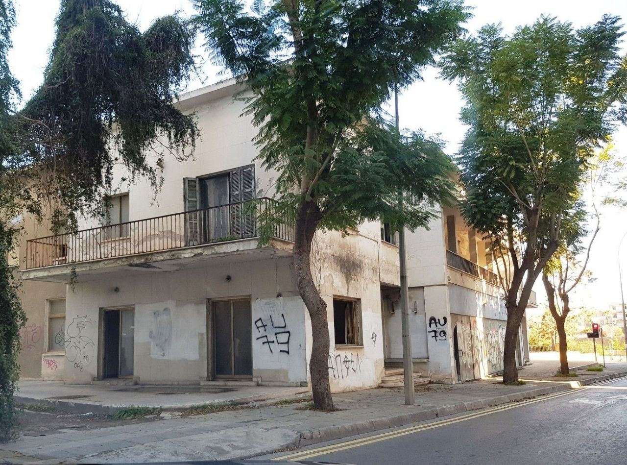 Коммерческая недвижимость в Никосии, Кипр - фото 1