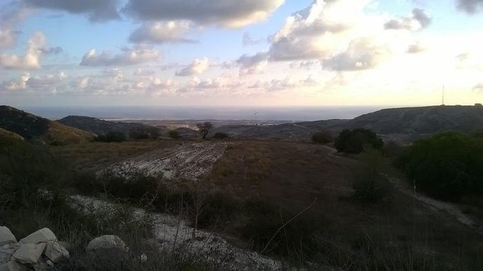 Земля в Пафосе, Кипр, 12 533 м2 - фото 1