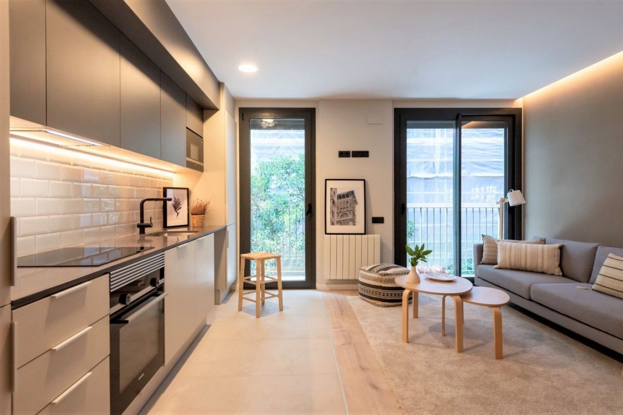 Квартира в Барселоне, Испания, 95 м² - фото 7