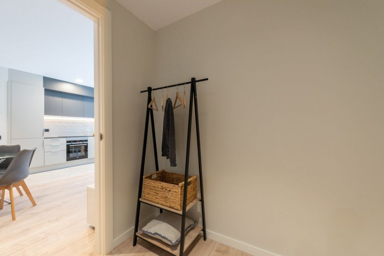 Квартира в Барселоне, Испания, 95 м² - фото 12