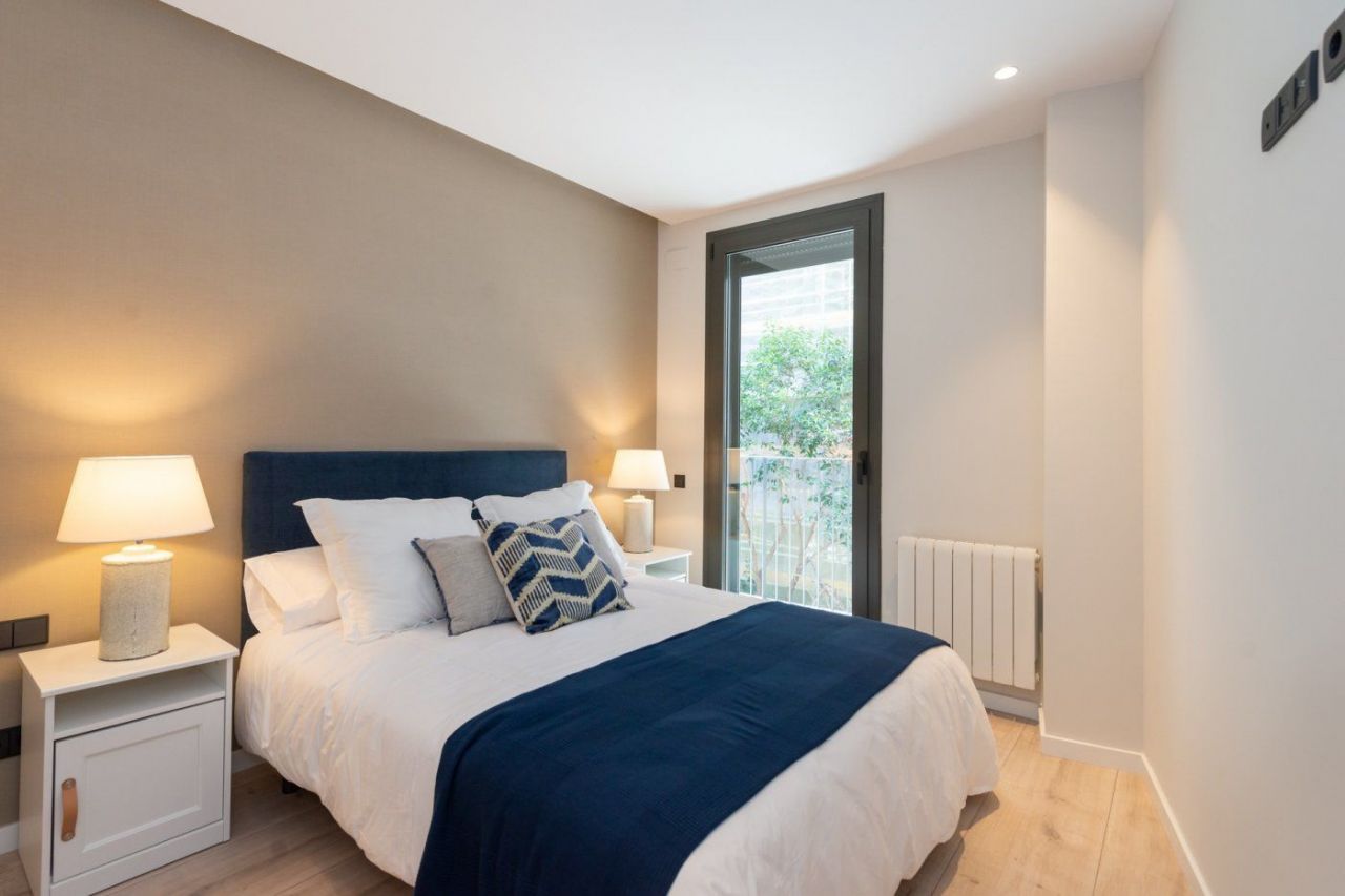 Квартира в Барселоне, Испания, 95 м² - фото 14