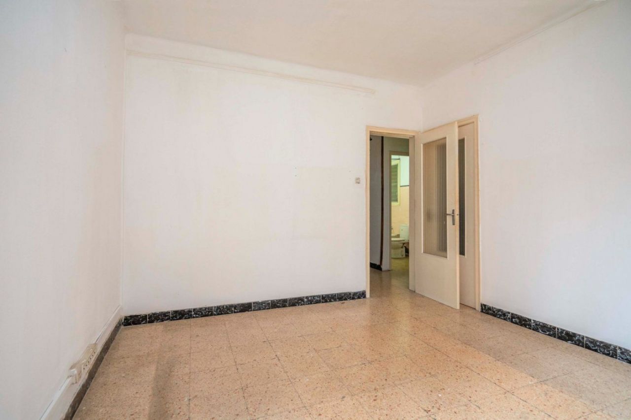 Квартира в Барселоне, Испания, 87 м² - фото 5