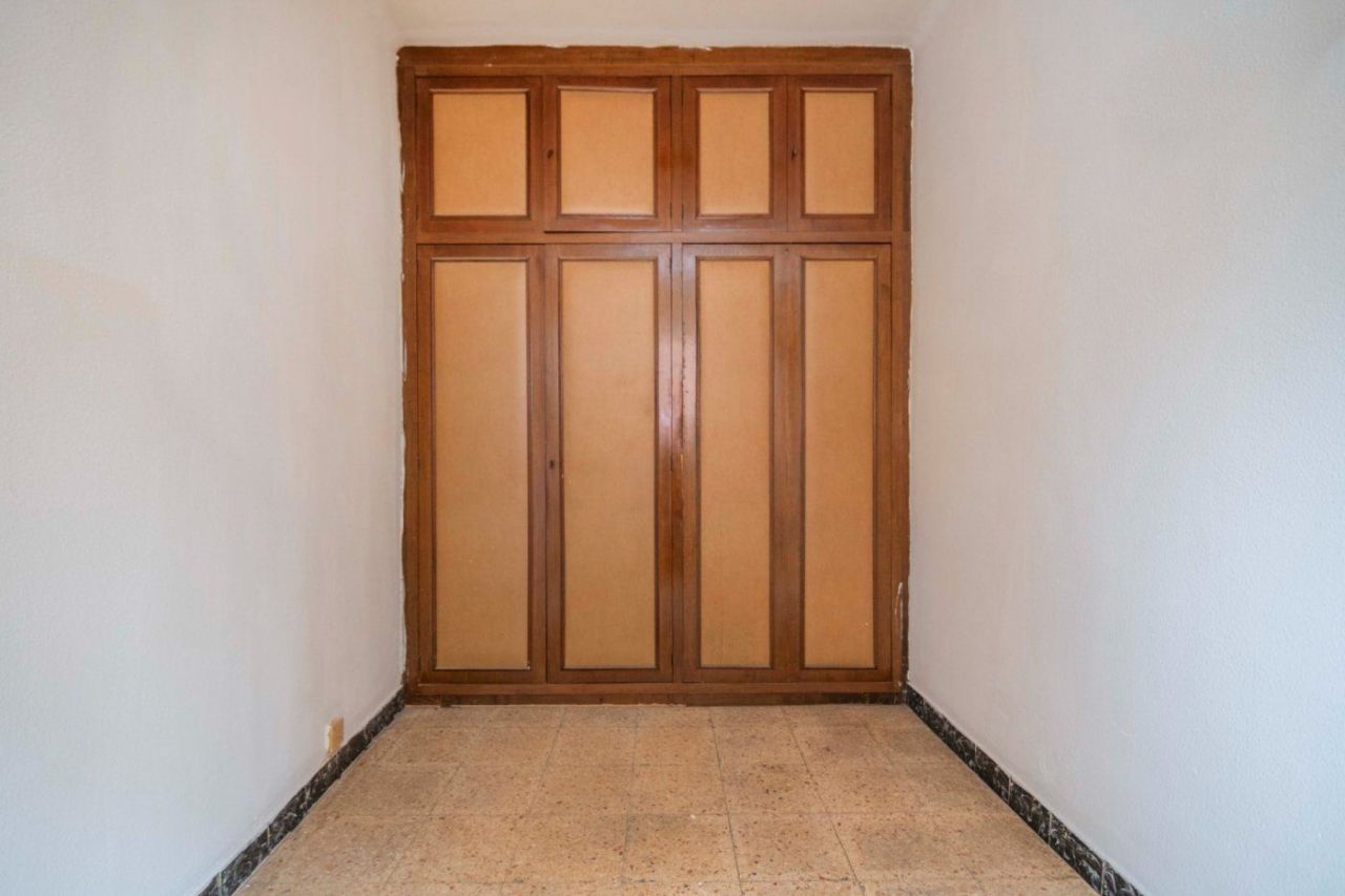 Квартира в Барселоне, Испания, 87 м² - фото 13