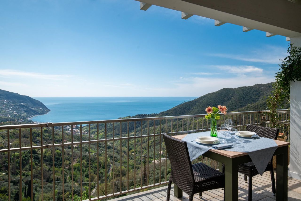 Вилла в Сестри-Леванте, Италия, 600 м² - фото 2