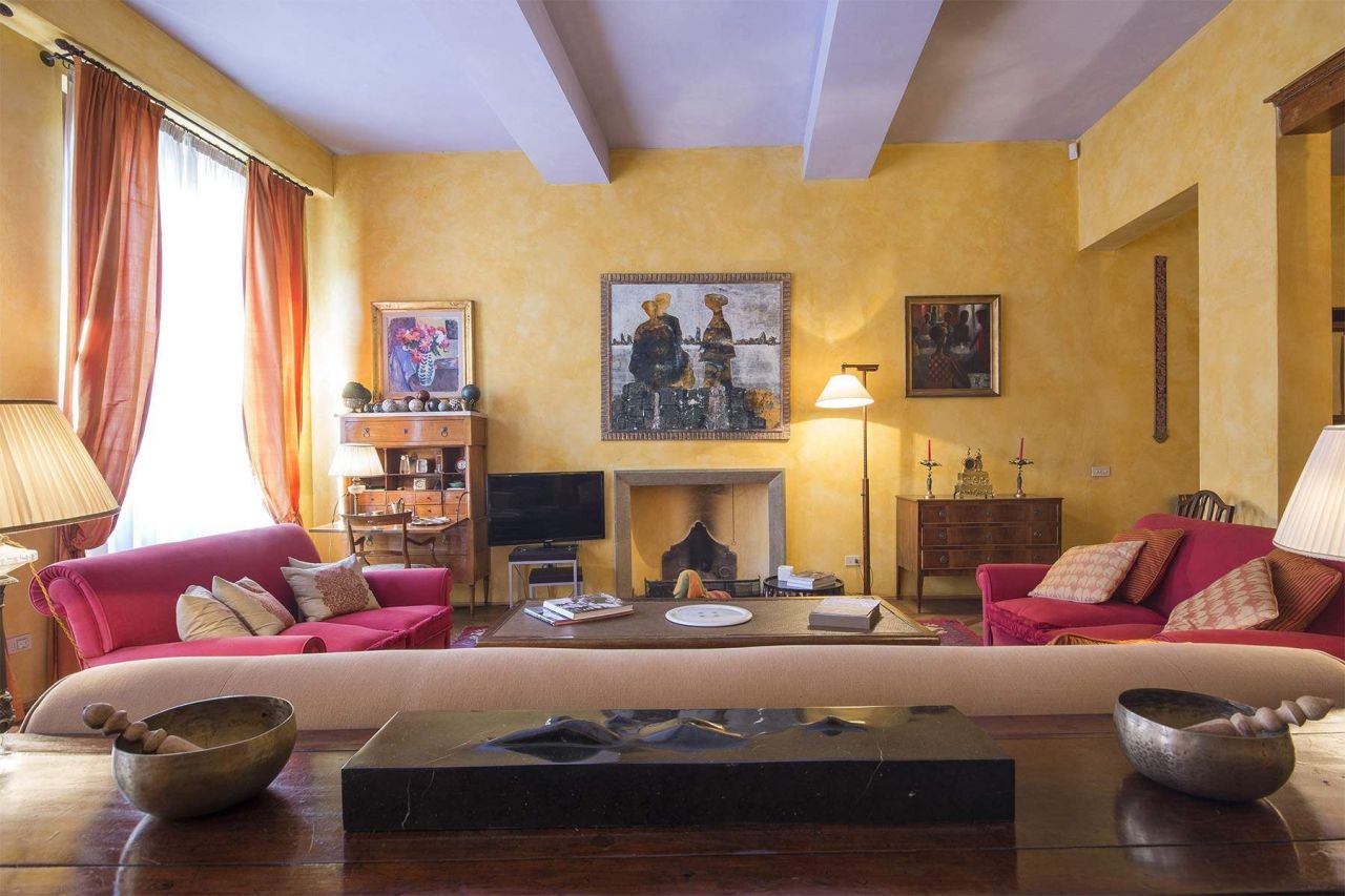 Апартаменты во Флоренции, Италия, 208 м2 - фото 1