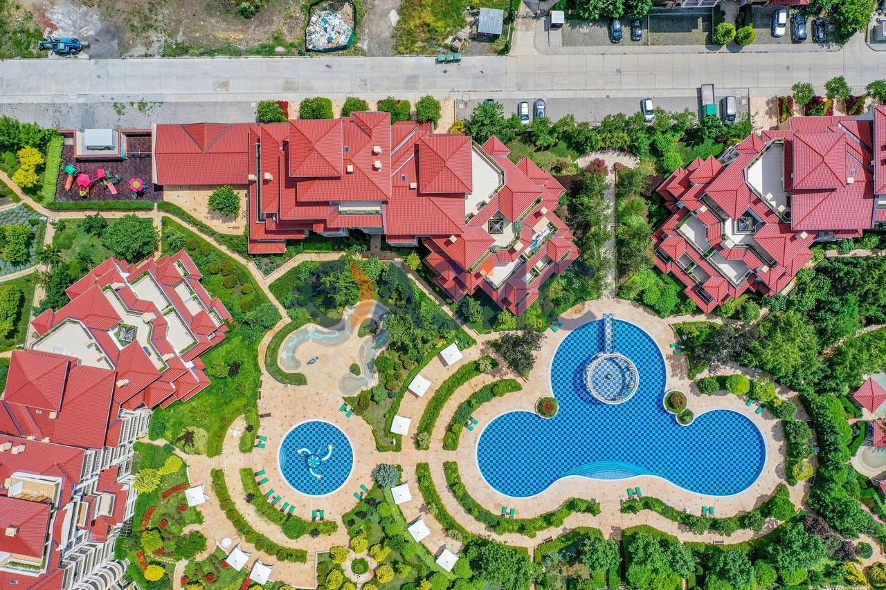 Апартаменты в Несебре, Болгария, 138 м2 - фото 1