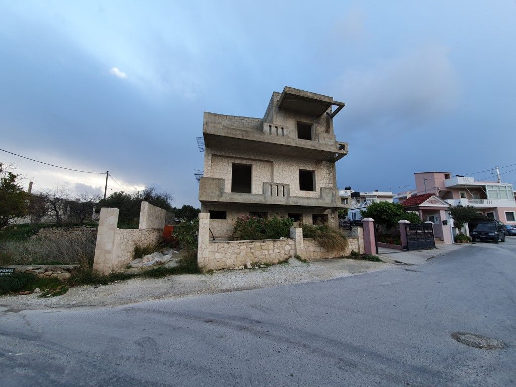 Дом в Иерапетре, Греция, 180 м2 - фото 1