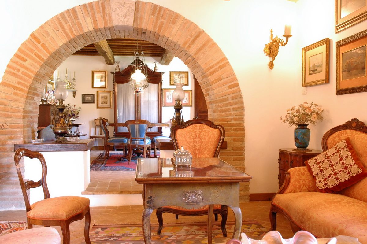 Поместье в Читта-ди-Кастелло, Италия, 694 м² - фото 7