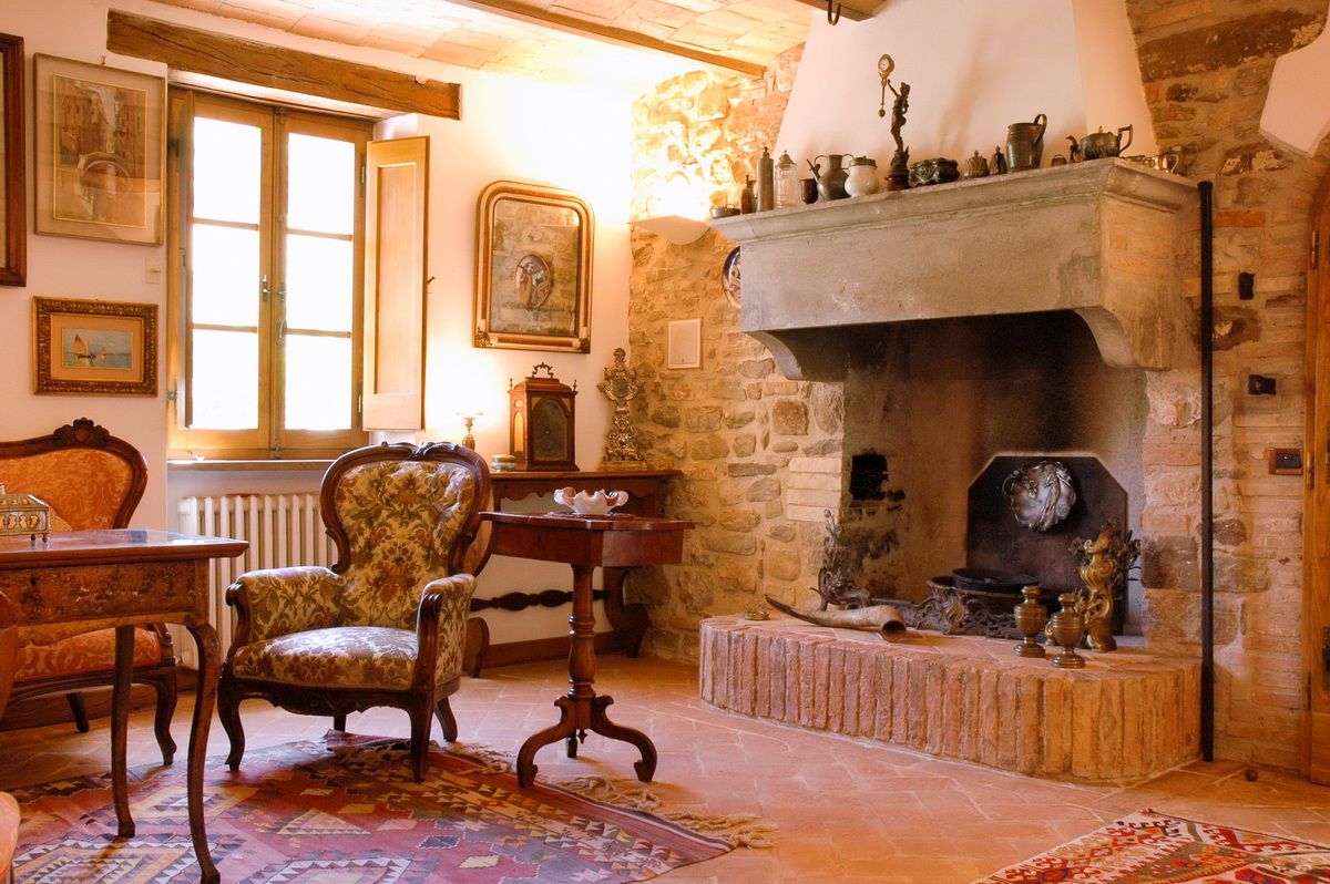 Поместье в Читта-ди-Кастелло, Италия, 694 м² - фото 14