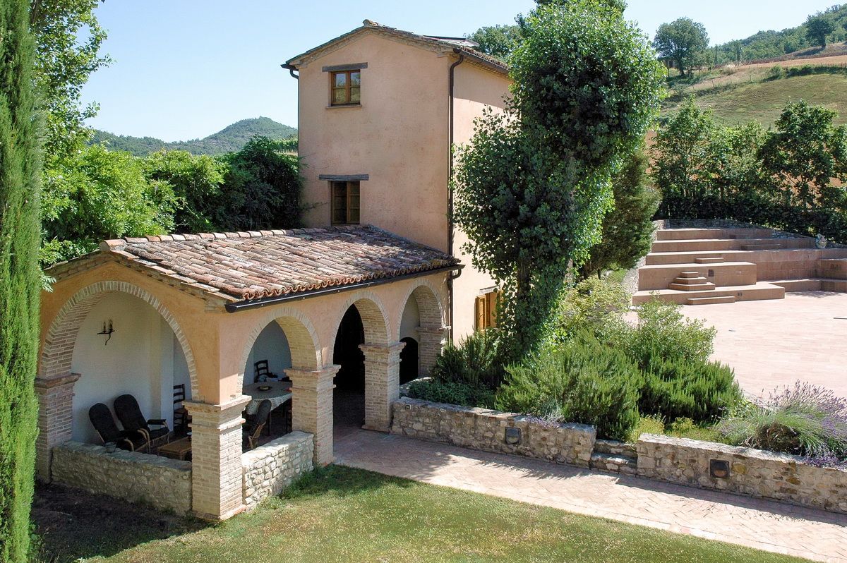 Поместье в Читта-ди-Кастелло, Италия, 694 м² - фото 5