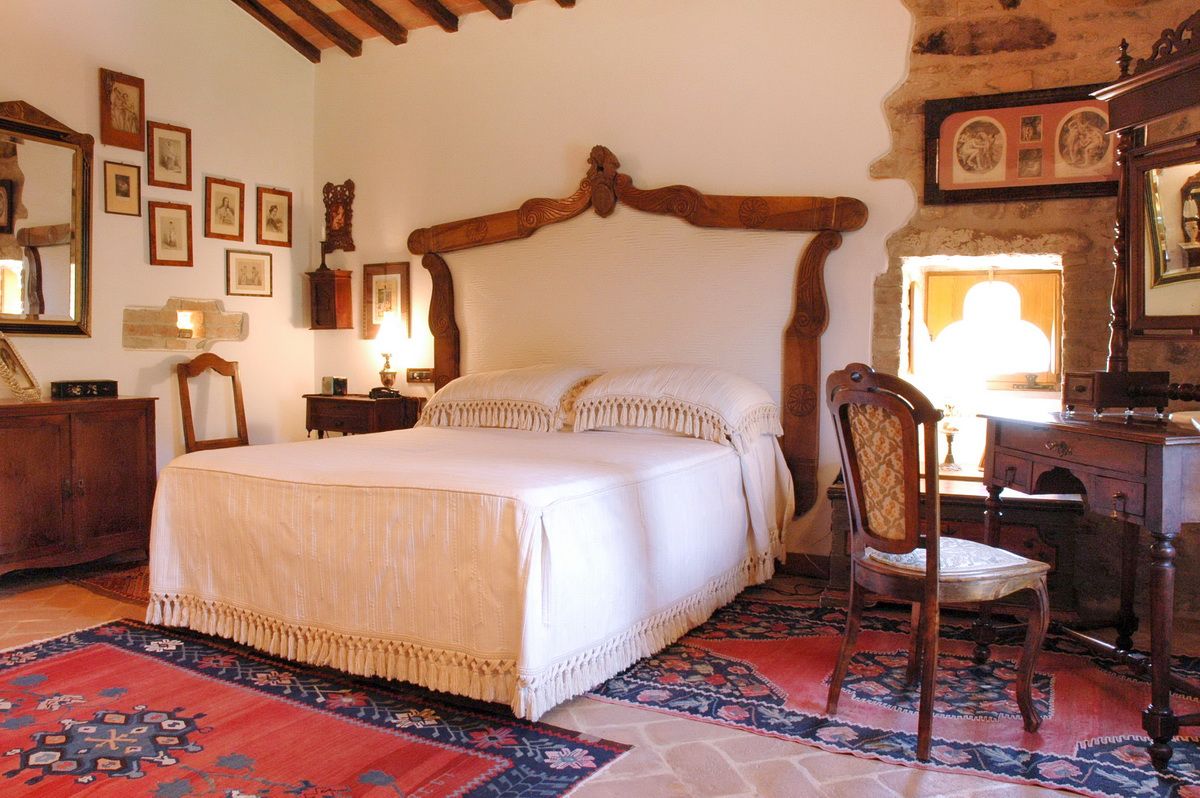 Поместье в Читта-ди-Кастелло, Италия, 694 м² - фото 16