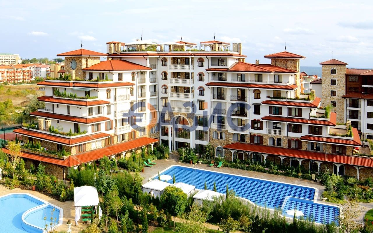 Апартаменты в Несебре, Болгария, 74 м2 - фото 1