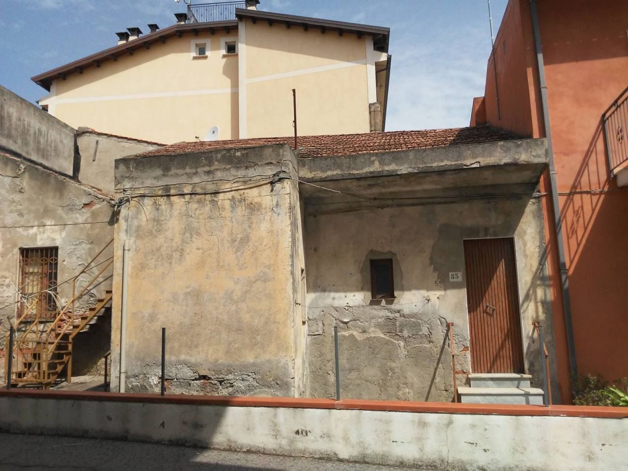 Дом в Скалее, Италия, 90 м2 - фото 1