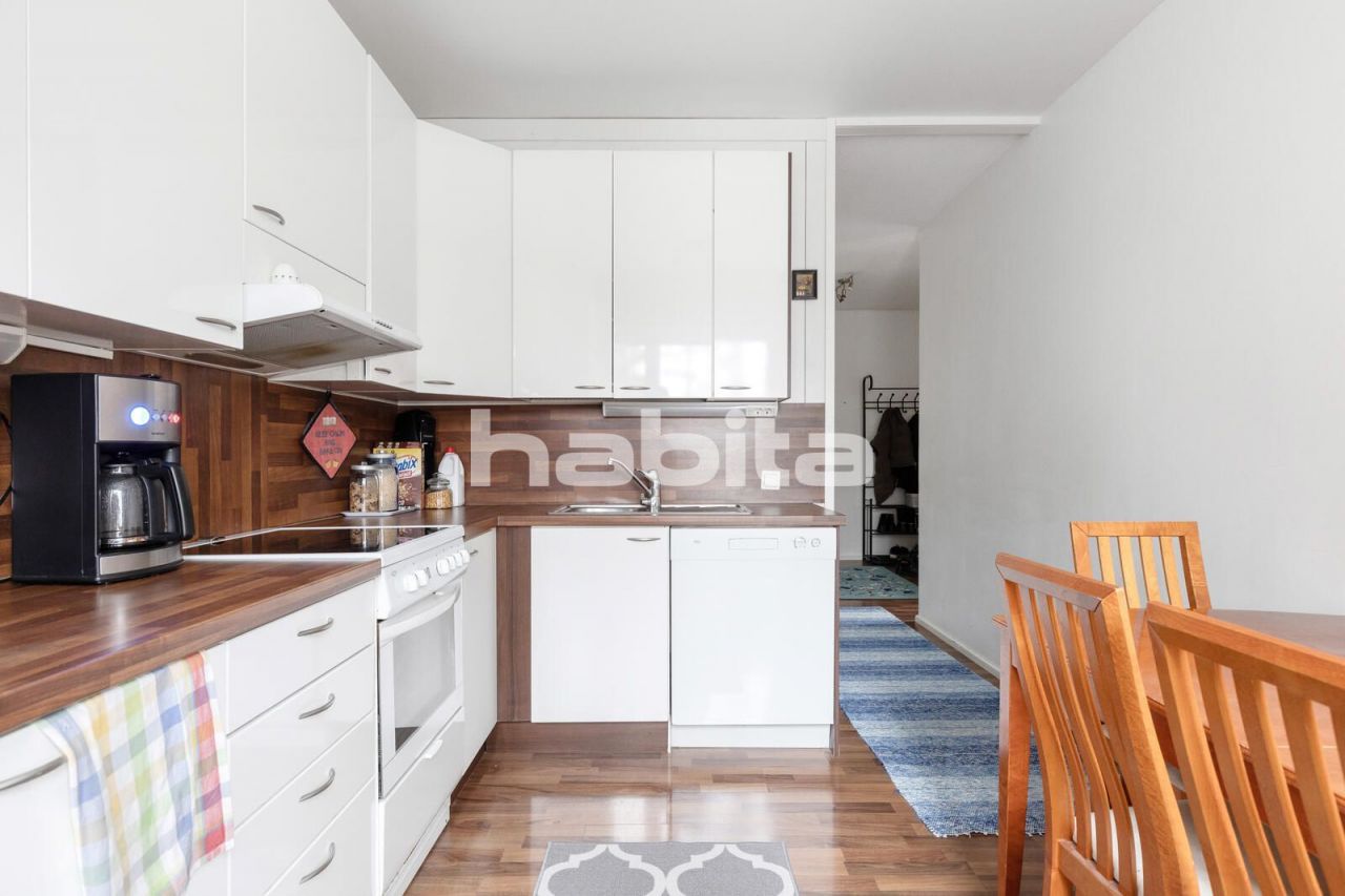 Апартаменты в Ювяскюля, Финляндия, 75.5 м² - фото 1
