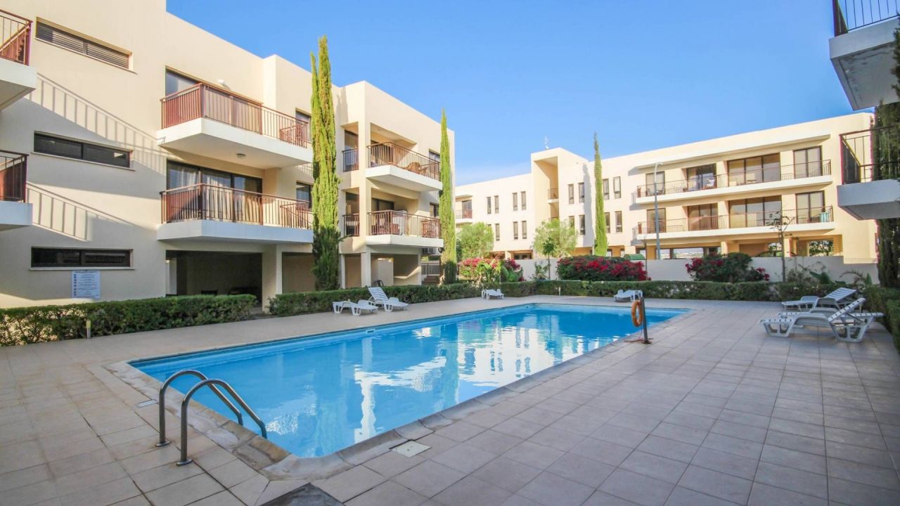 Апартаменты в Ларнаке, Кипр, 49 м2 - фото 1