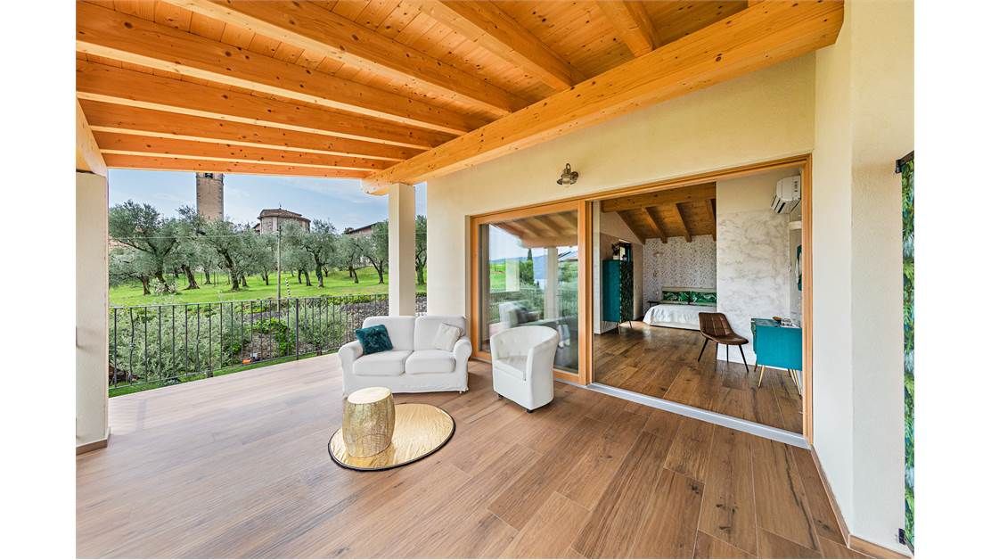 Вилла у озера Гарда, Италия, 280 м² - фото 13