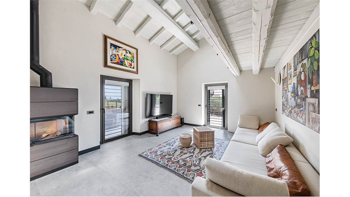 Вилла у озера Гарда, Италия, 415 м² - фото 16