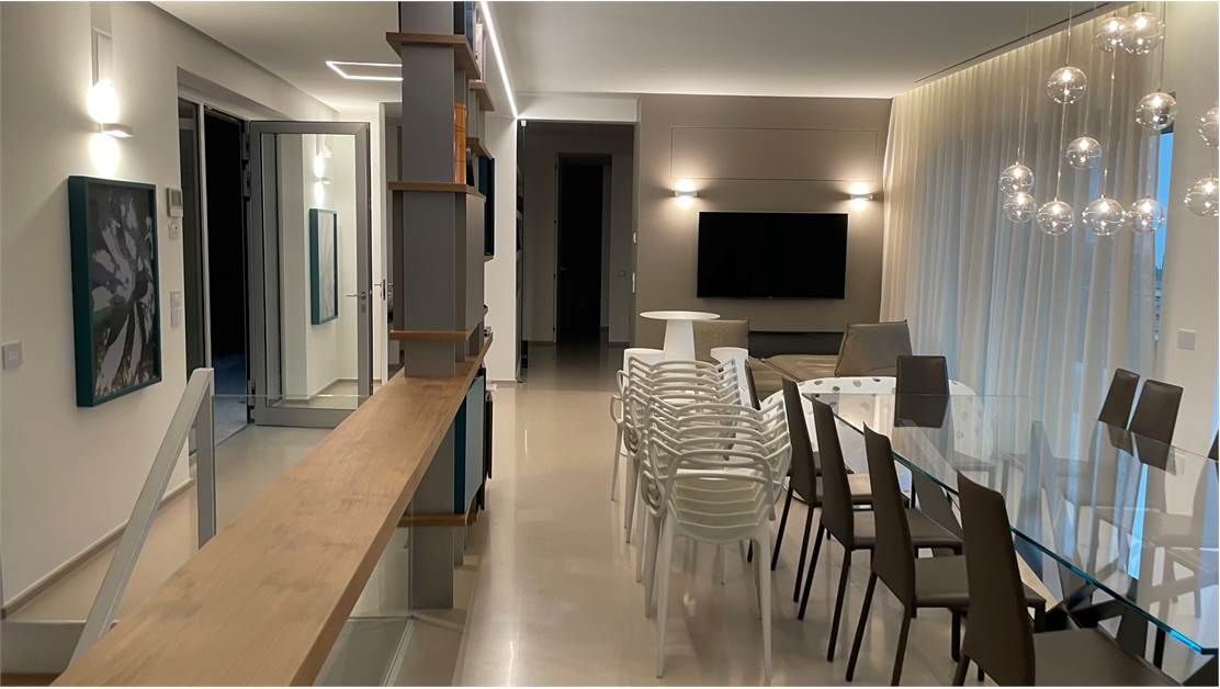 Вилла у озера Гарда, Италия, 450 м² - фото 9