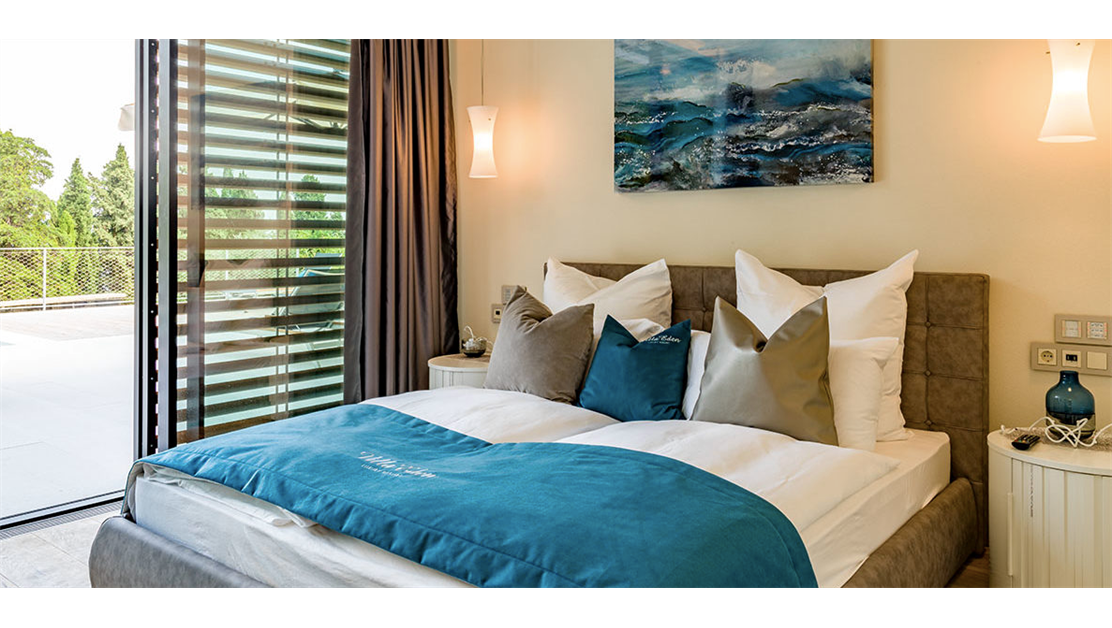 Вилла у озера Гарда, Италия, 400 м² - фото 9