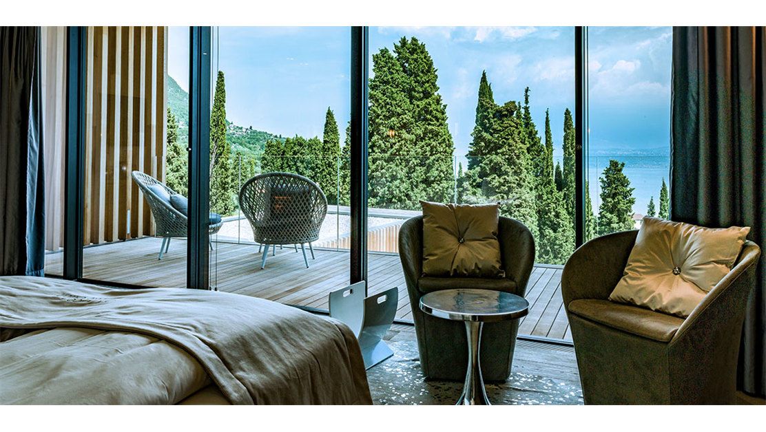 Вилла у озера Гарда, Италия, 400 м² - фото 7