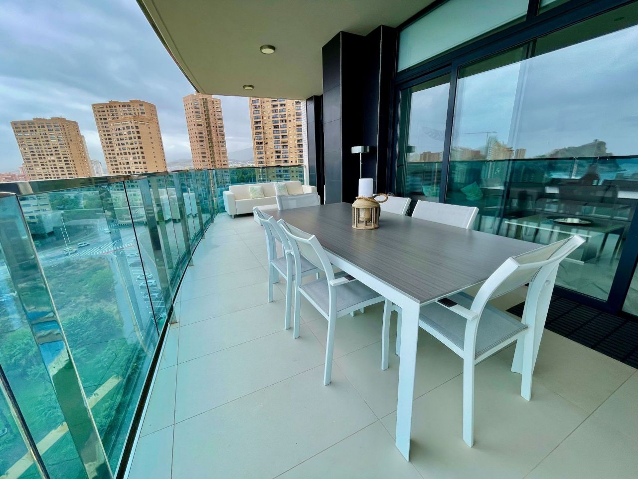 Апартаменты в Бенидорме, Испания, 140 м² - фото 1