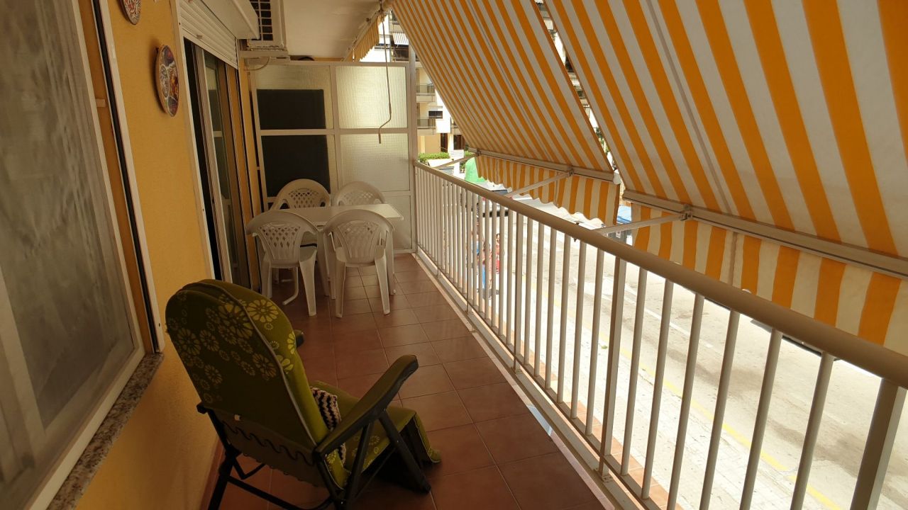 Апартаменты в Гандии, Испания, 60 м2 - фото 1