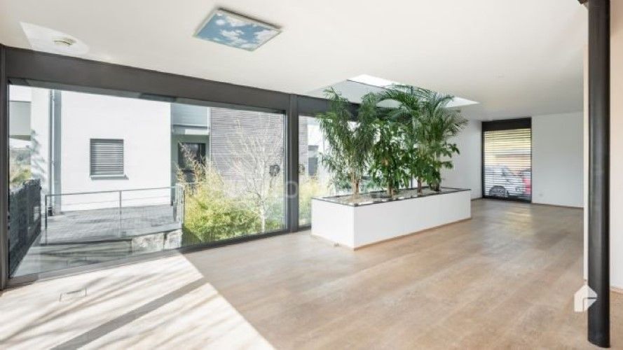 Квартира Baden-Württemberg (Bundesland), Германия, 270 м² - фото 1