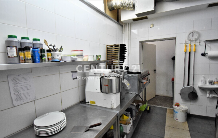 Кафе, ресторан в Мариборе, Словения, 189.4 м² - фото 10