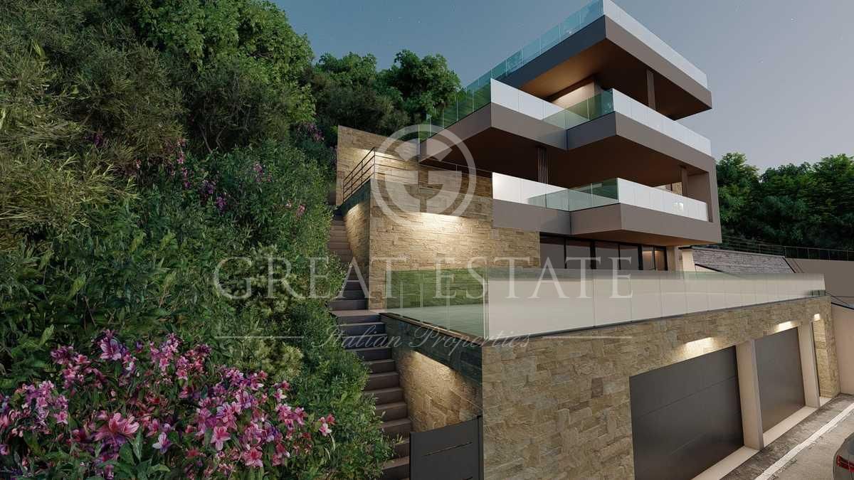 Вилла у озера Комо, Италия, 472.3 м² - фото 1