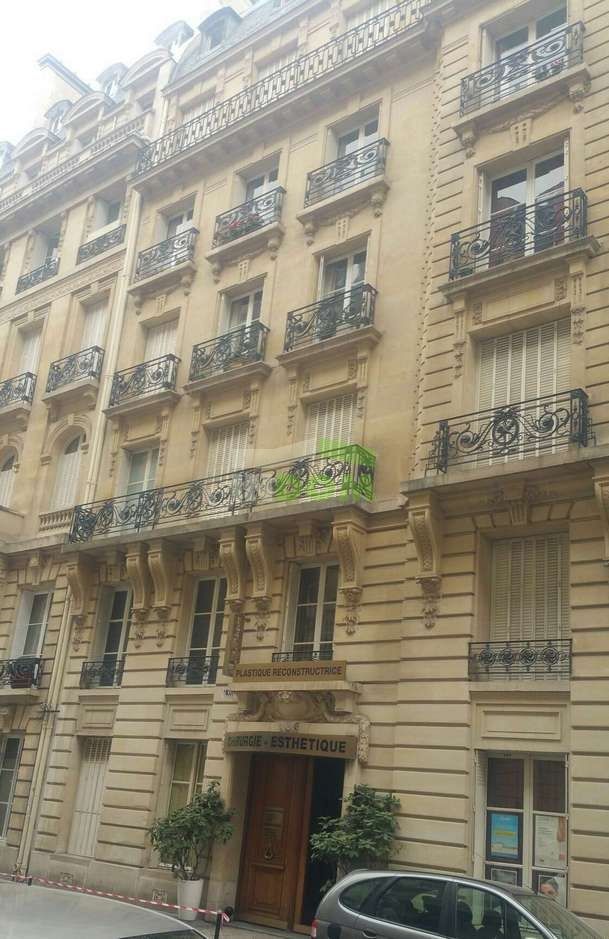 Отель, гостиница в Париже, Франция, 2 200 м2 - фото 1