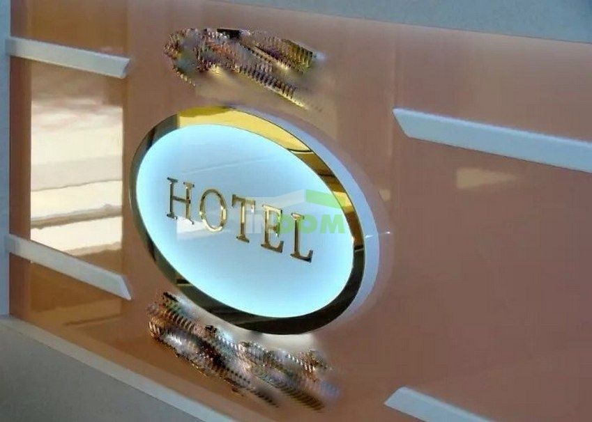 Отель, гостиница в Мадриде, Испания, 1 800 м2 - фото 1