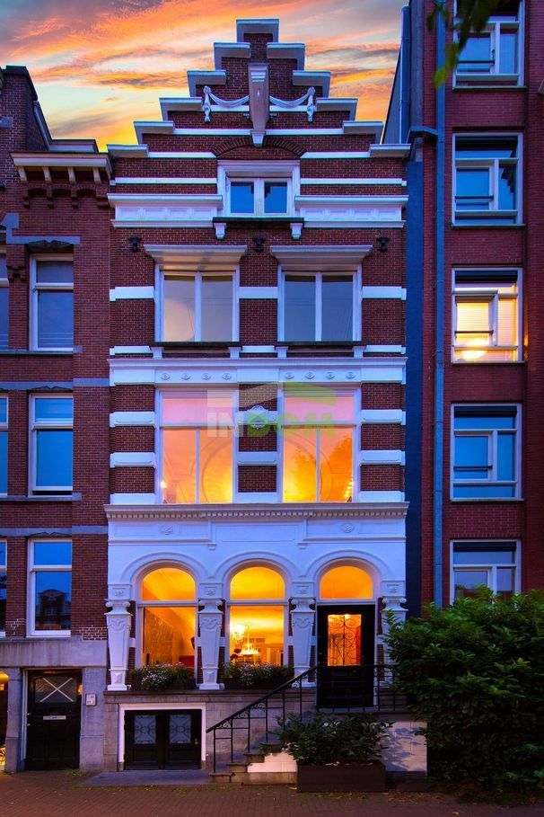 Дом в Амстердаме, Нидерланды, 349 м2 - фото 1