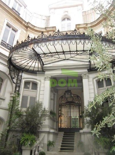 Отель, гостиница в Париже, Франция, 3 332 м² - фото 2