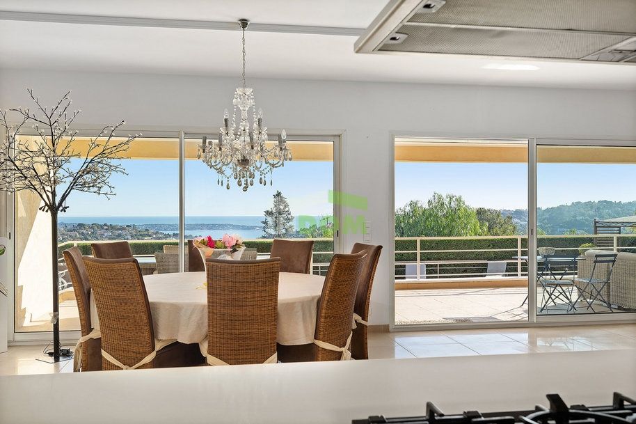 Вилла Лазурный берег, Франция, 200 м² - фото 3