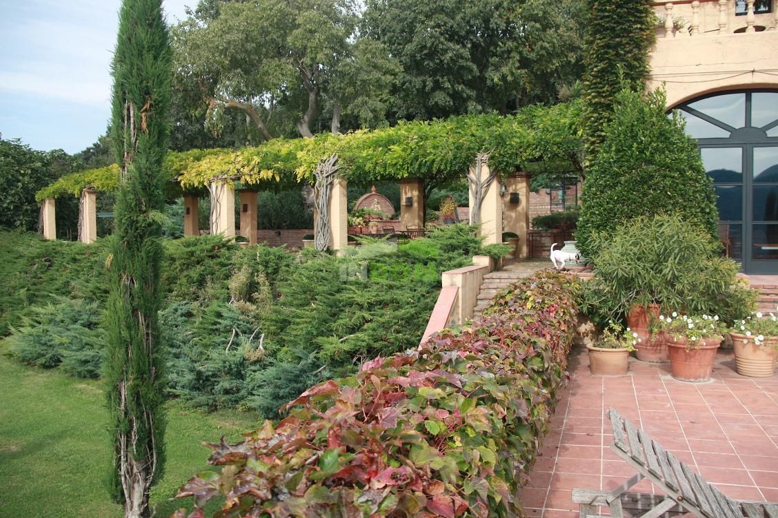 Отель, гостиница на Коста-Брава, Испания, 560 м² - фото 3