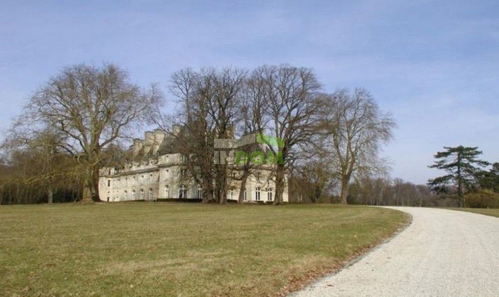 Замок в Париже, Франция, 4 200 м² - фото 4