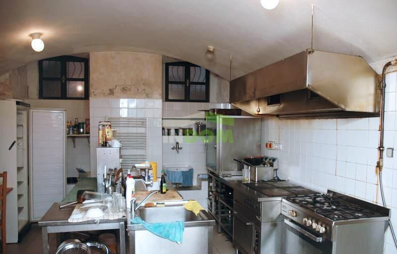 Коммерческая недвижимость в Праге, Чехия, 343 м² - фото 4