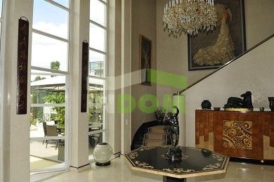 Вилла в Париже, Франция, 850 м² - фото 4