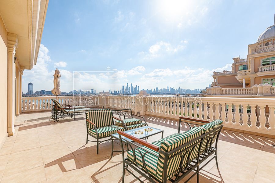 Апартаменты в Дубае, ОАЭ, 243 м2 - фото 1