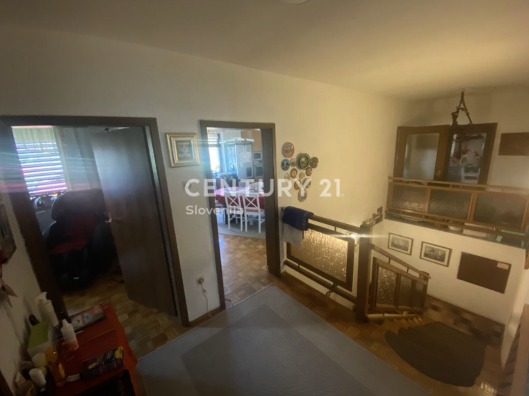 Отель, гостиница в Словенска-Бистрице, Словения, 845 м² - фото 7