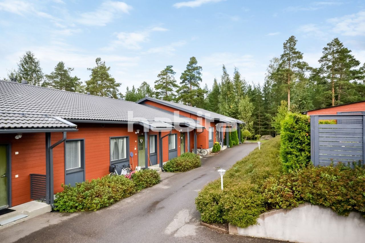 Квартира в Котке, Финляндия, 69.5 м2 - фото 1