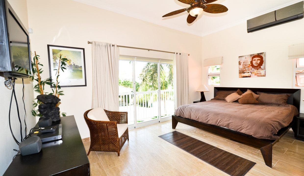 Вилла в Пунта-Кана, Доминиканская Республика, 675 м² - фото 9