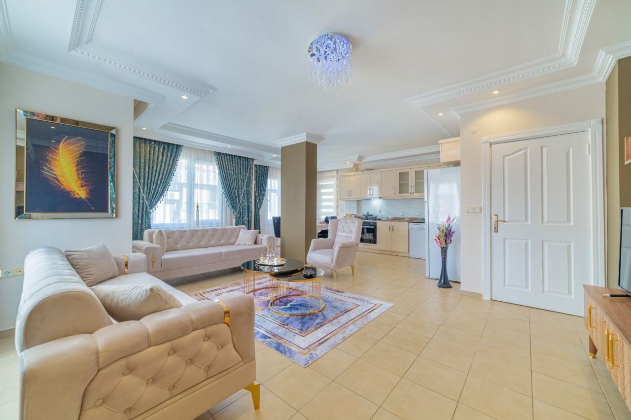 Квартира в Алании, Турция, 220 м² - фото 1