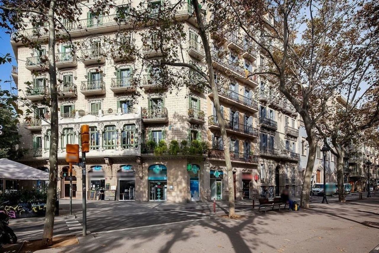 Квартира в Барселоне, Испания, 217 м2 - фото 1